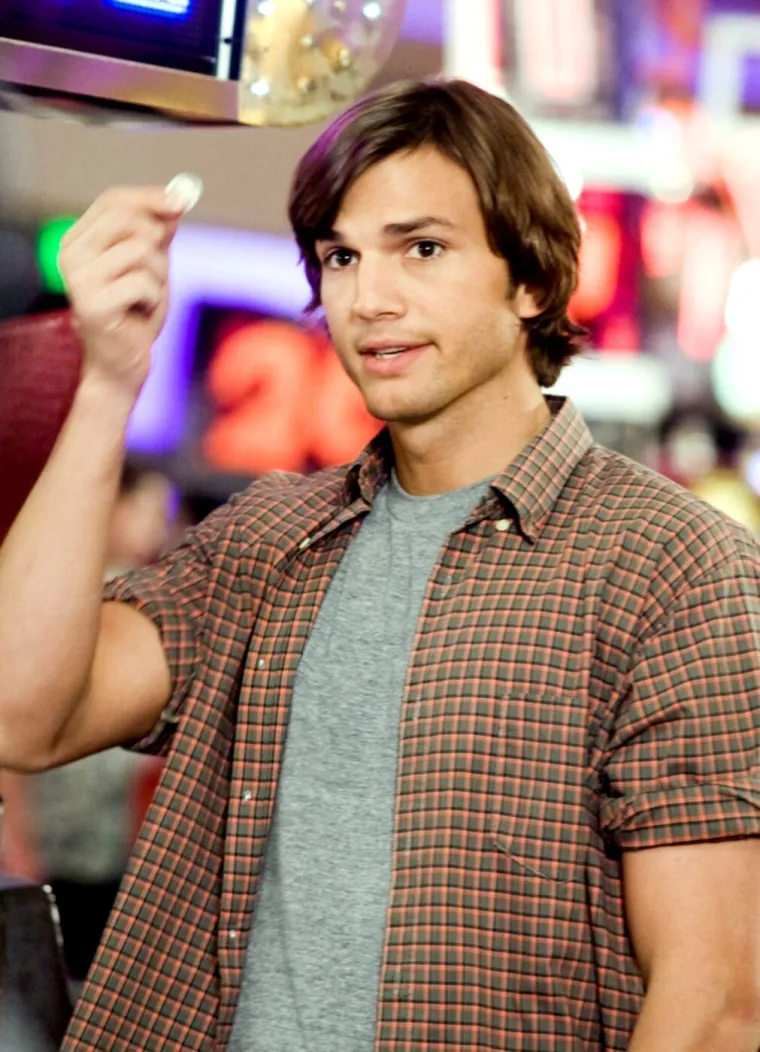 Stari li on uopće? Pogledajte kako se legendarni Ashton Kutcher mijenjao kroz godine