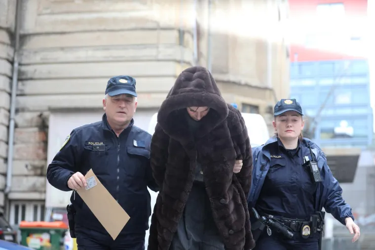 DiCaprio i supruga Iris privedeni na ispitivanje: Lica skrivali kapuljačama