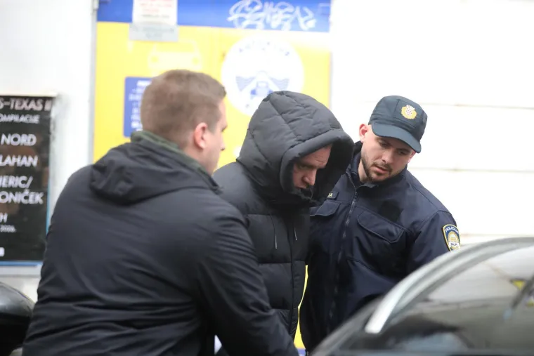 DiCaprio i supruga Iris privedeni na ispitivanje: Lica skrivali kapuljačama