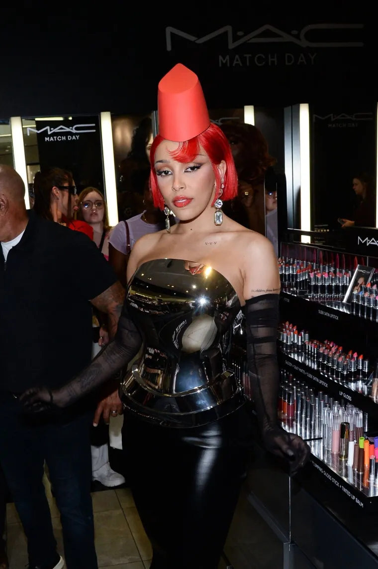 Glazbena zvijezda koja ne priznaje pravila: Pogledajte njezina najupečatljivija izdanja