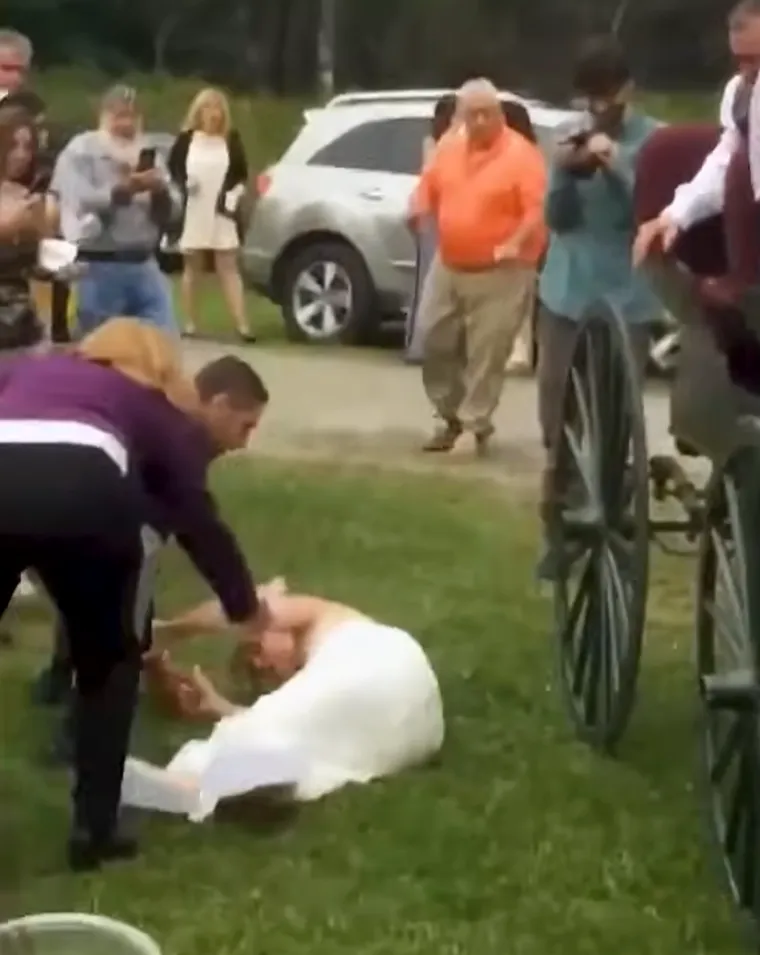 Ovo su najluđi trenuci zabilježeni kamerom na svadbama: Neki su jednostavno urnebesni