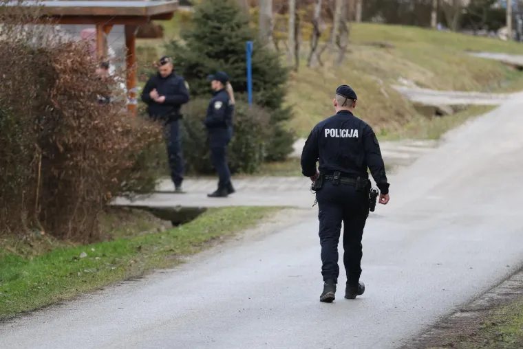 Ovo je mjesto zločina u Međimurju: &Scaron;okirani mje&scaron;tani s nevjericom gledaju prema kući ubijenog