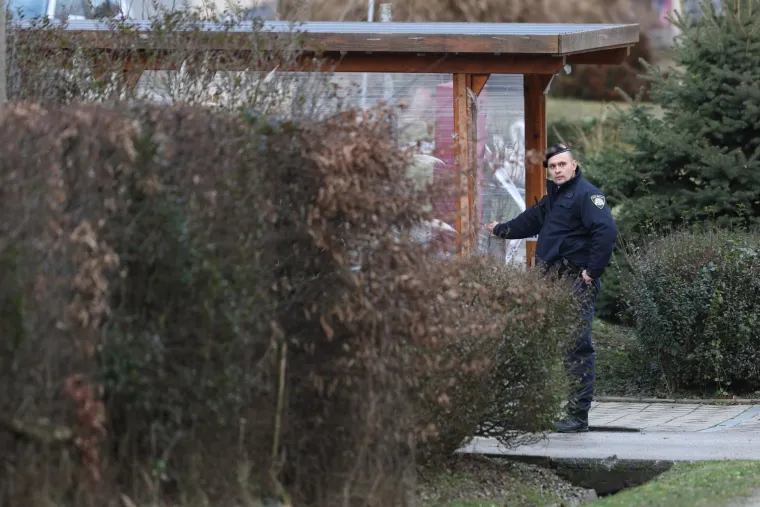 Ovo je mjesto zločina u Međimurju: &Scaron;okirani mje&scaron;tani s nevjericom gledaju prema kući ubijenog