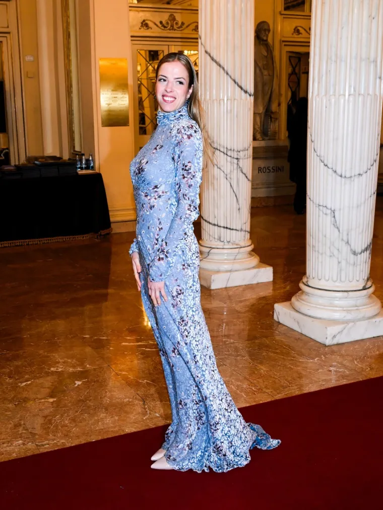 Svi su zinuli kad su vidjeli slavnog pjevača uoči svečane ceremonije otvaranja ZOI-ja