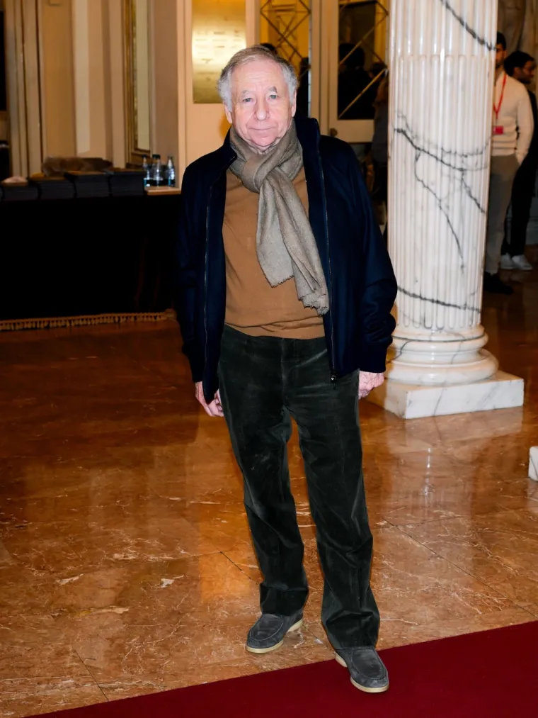 Svi su zinuli kad su vidjeli slavnog pjevača uoči svečane ceremonije otvaranja ZOI-ja