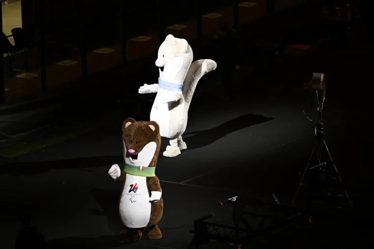 Svi su zinuli kad su vidjeli slavnog pjevača uoči svečane ceremonije otvaranja ZOI-ja