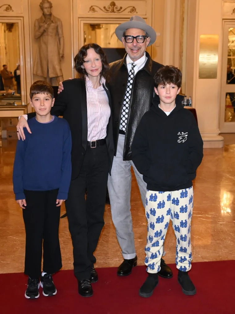 Mariah Carey u dijamantnoj kreaciji otvorila Olimpijske igre: Slavne osobe okupile se u Milanu