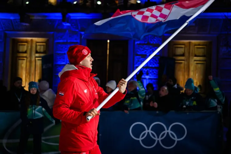 Pogledajte paradu sporta&scaron;a na ZOI otvorenju: Dvije države žestoko izviždane