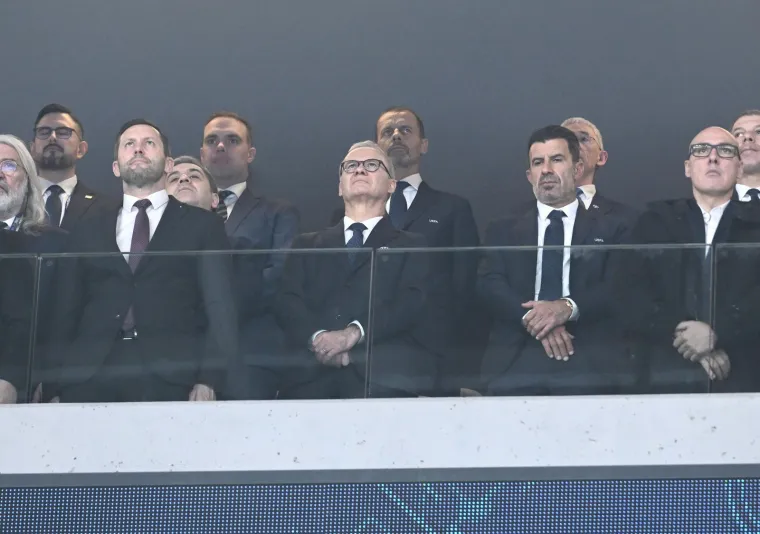 Bože, kakva ludnica u Stožicama: Legendarni majstori iz lože gledali hrvatski urnebes na tribinama