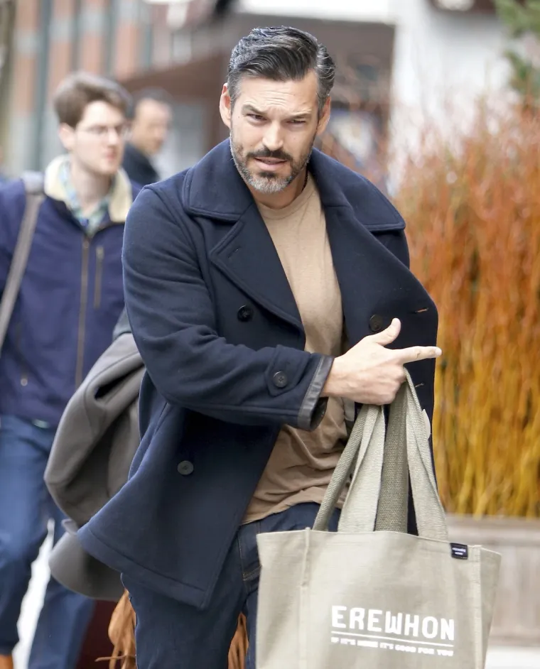 Zavodnik u sapunicima, heroj u uniformi... Sjećate se glumca za kojim su svi ludjeli?