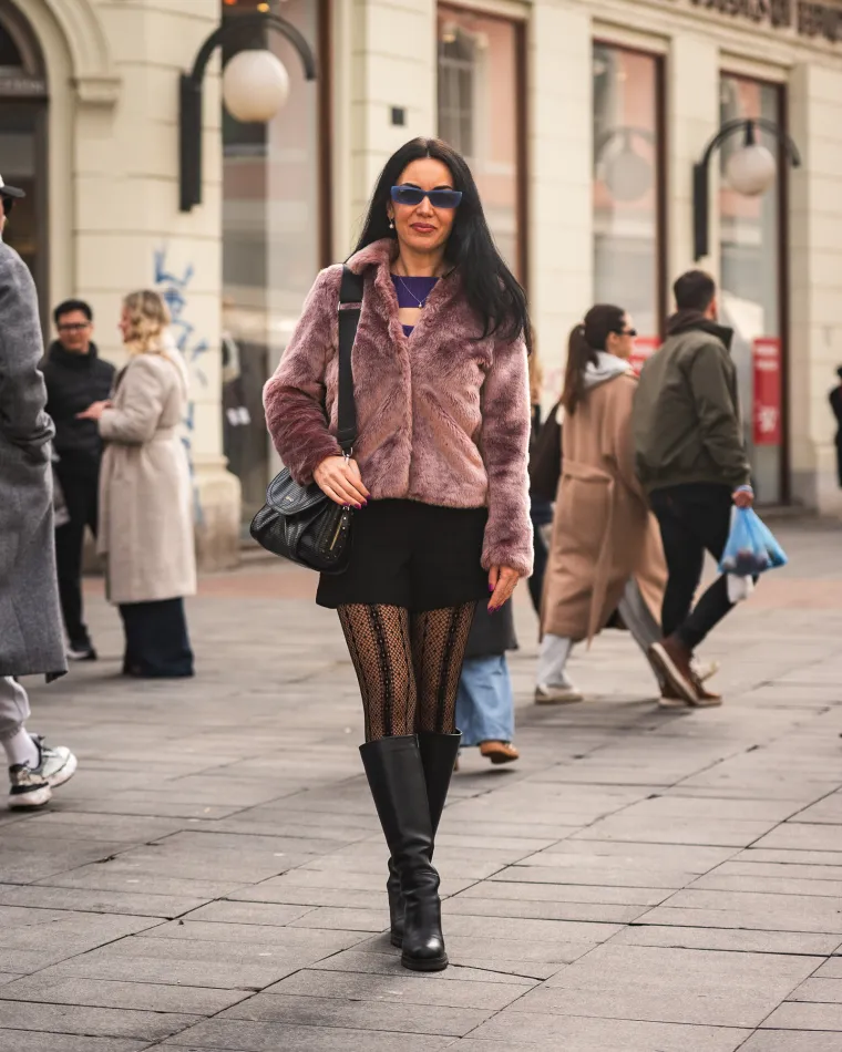 Duge noge, visoke pete i kratke suknje mamile pažnju: Ali, ove tri ljepotice su 'ukrale' show