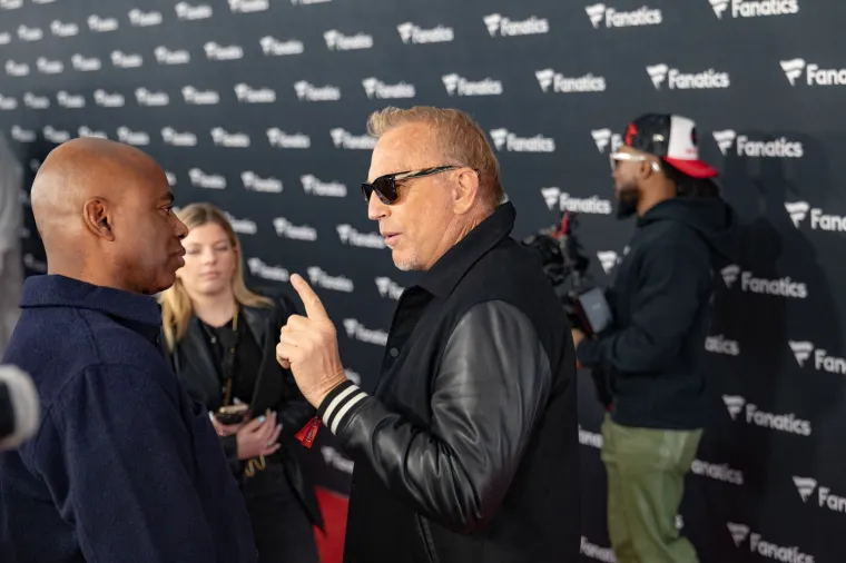 Kevin Costner, Bon Jovi, Ciara... samo su neke od megazvijezda koje su bile na 'The' partyju godine