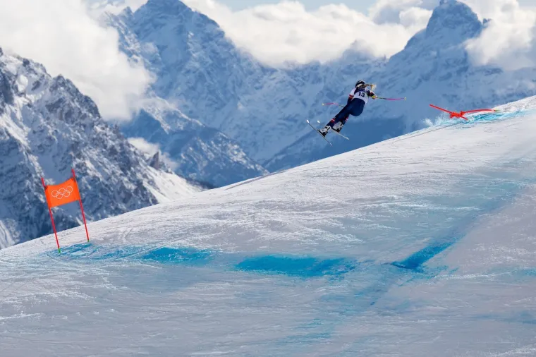 Kadrovi zastra&scaron;ujućeg pada Lindsey Vonn: Nosila je mistični broj za koji se smatra da donosi nesreću