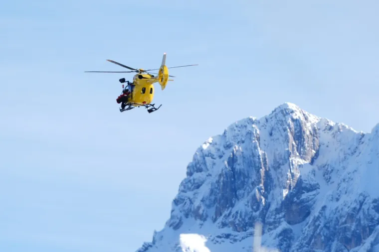 Kadrovi zastra&scaron;ujućeg pada Lindsey Vonn: Nosila je mistični broj za koji se smatra da donosi nesreću