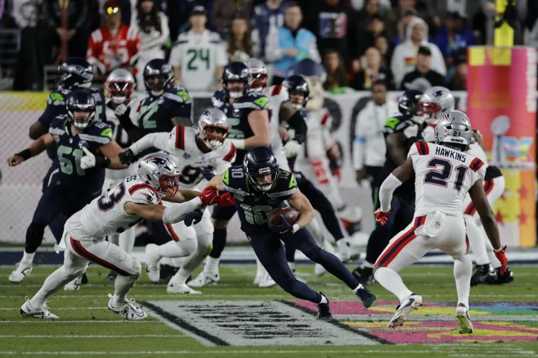 Neželjeni gost uni&scaron;tio Super Bowl! Pogledajte scene koje se nisu mogle vidjeti na TV-u