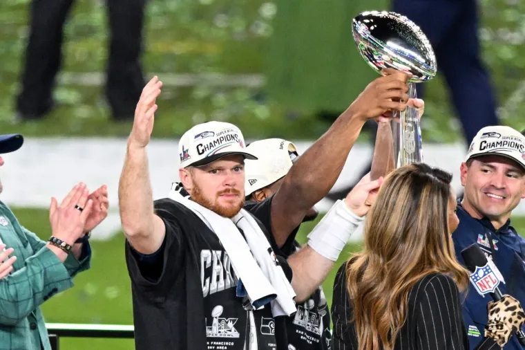 Neželjeni gost uni&scaron;tio Super Bowl! Pogledajte scene koje se nisu mogle vidjeti na TV-u