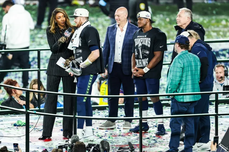 Neželjeni gost uni&scaron;tio Super Bowl! Pogledajte scene koje se nisu mogle vidjeti na TV-u