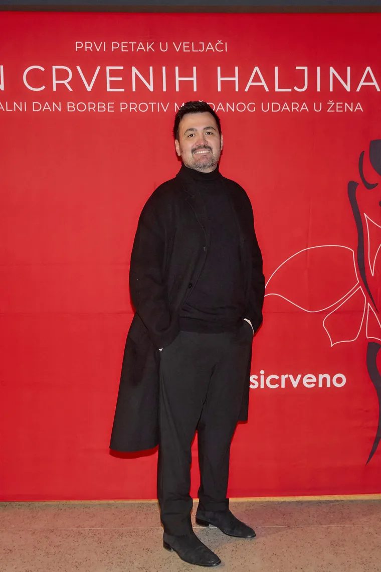 Hrabre žene u crvenim haljinama: 'Stavimo zdravlje na prvo mjesto, sačuvajmo ono &scaron;to imamo'