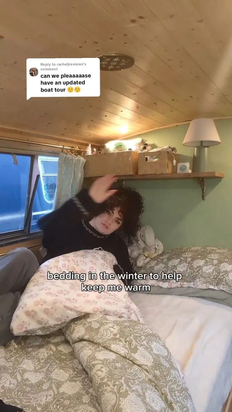 Prekid veze ostavio je bez krova nad glavom: Sada živi u raspadajućem brodu i uživa u tome