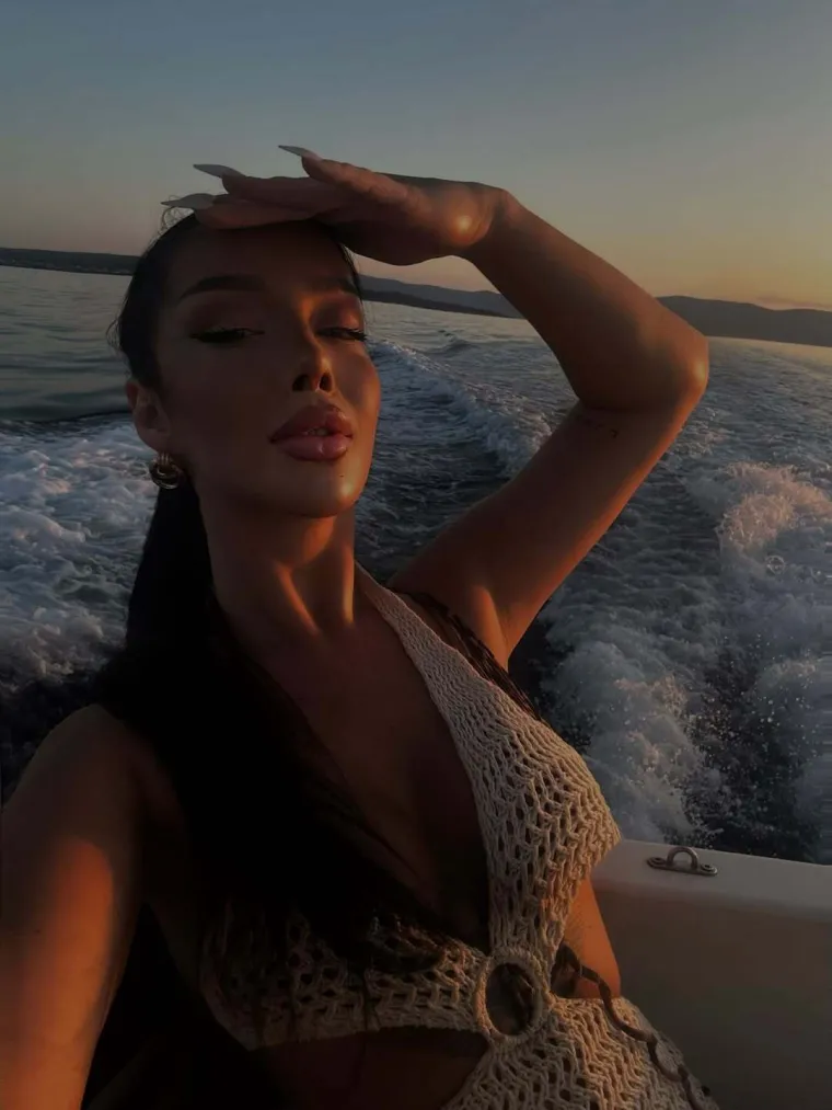 Stuttgart zamijenila Zagrebom: Tko je atraktivna Soraya o kojoj bruje dru&scaron;tvene mreže?