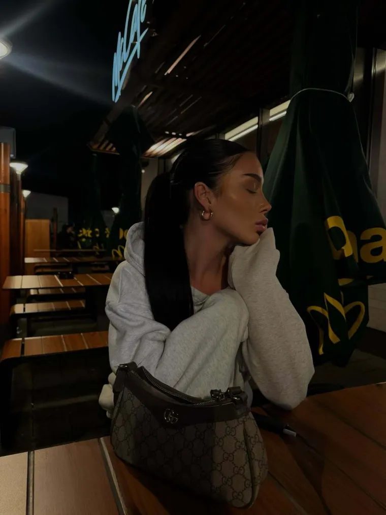 Stuttgart zamijenila Zagrebom: Tko je atraktivna Soraya o kojoj bruje dru&scaron;tvene mreže?