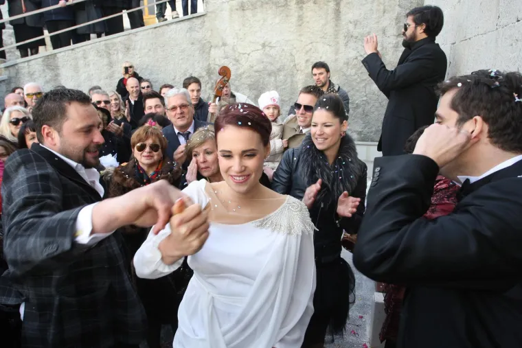 Prije 13 godina na&scaron; je glumac oženio lijepu misicu: Među uzvanicima bila brojna poznata lica