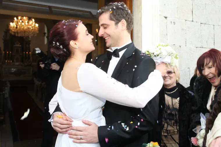 Prije 13 godina na&scaron; je glumac oženio lijepu misicu: Među uzvanicima bila brojna poznata lica