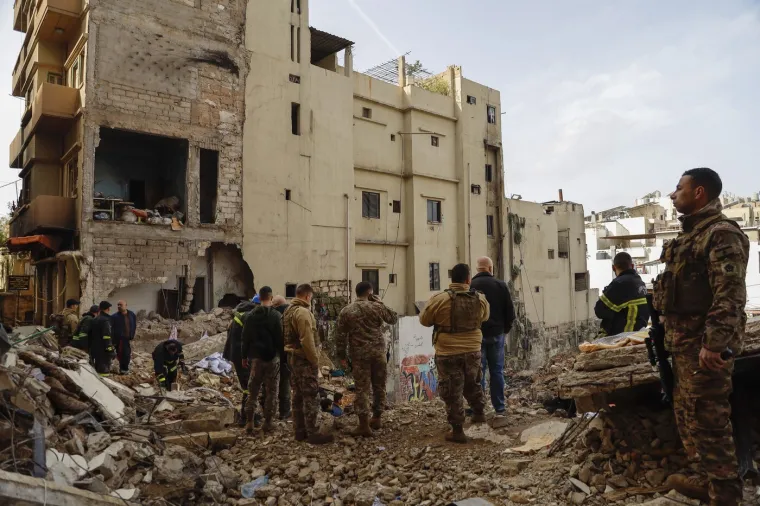 Najmanje 15 mrtvih u uru&scaron;avanju dvije zgrade: Očajnička potraga za preživjelima