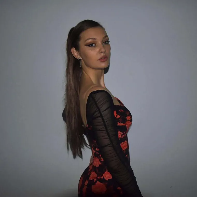 Tko je lijepa Slavonka koja je prva ispala iz Petrova tima? Upoznajte atraktivnu Manuelu