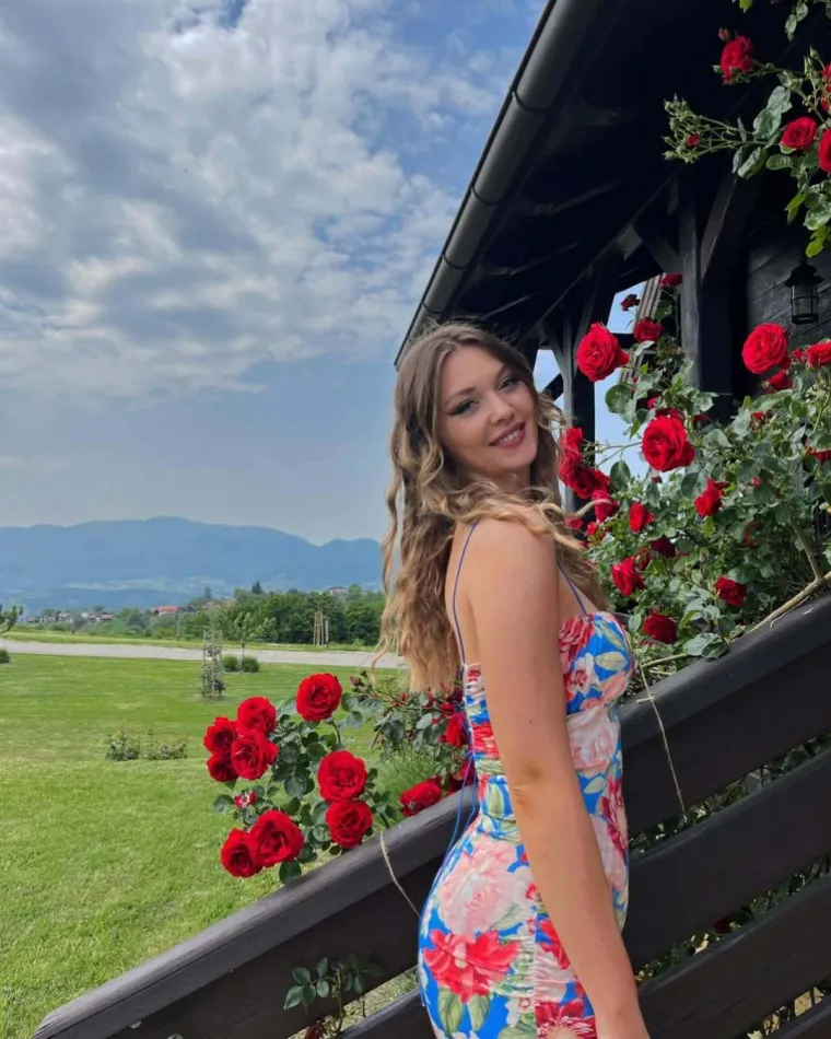 Tko je lijepa Slavonka koja je prva ispala iz Petrova tima? Upoznajte atraktivnu Manuelu