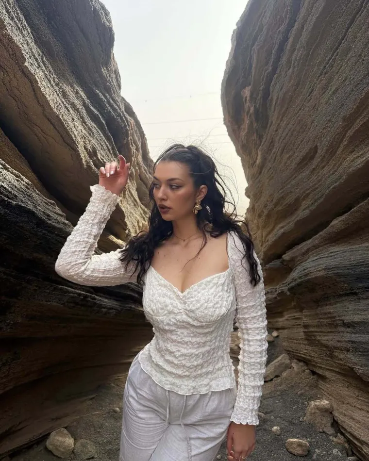 Tko je lijepa Slavonka koja je prva ispala iz Petrova tima? Upoznajte atraktivnu Manuelu