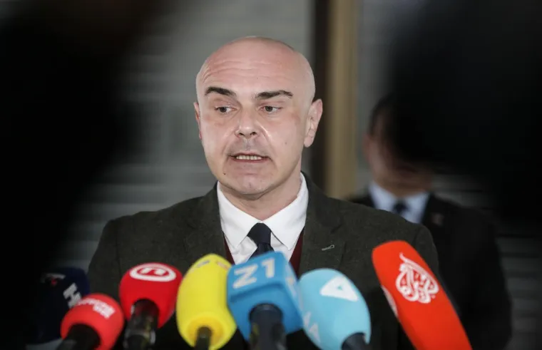 Ovako je Alen Ružić izgledao sa 100 kila vi&scaron;e: U 5 godina, bez dijeta, promijenio život sebi i pacijentima