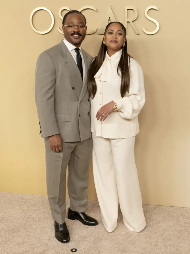 Zvijezde zagrijale atmosferu uoči Oscara: Dominirali duboki dekoltei, glamur i odvažni outfiti