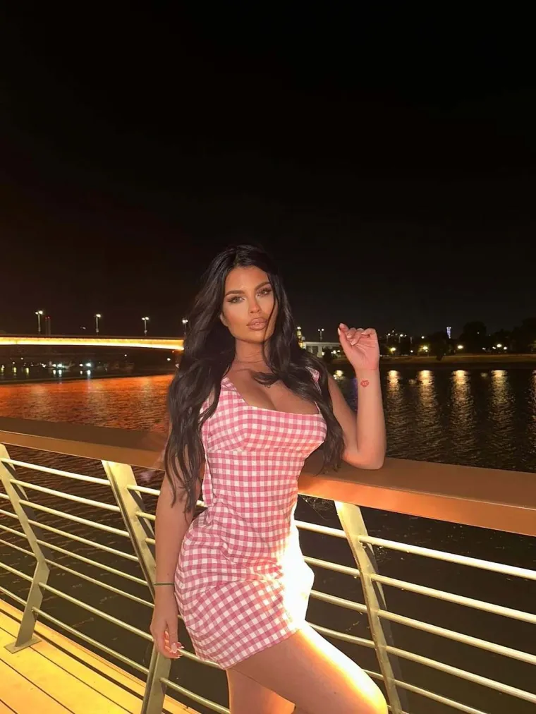 Andrea iz 'Gospodina Savr&scaron;enog' odu&scaron;evljava i kao crnka i kao plavu&scaron;a: Ovako je prije izgledala