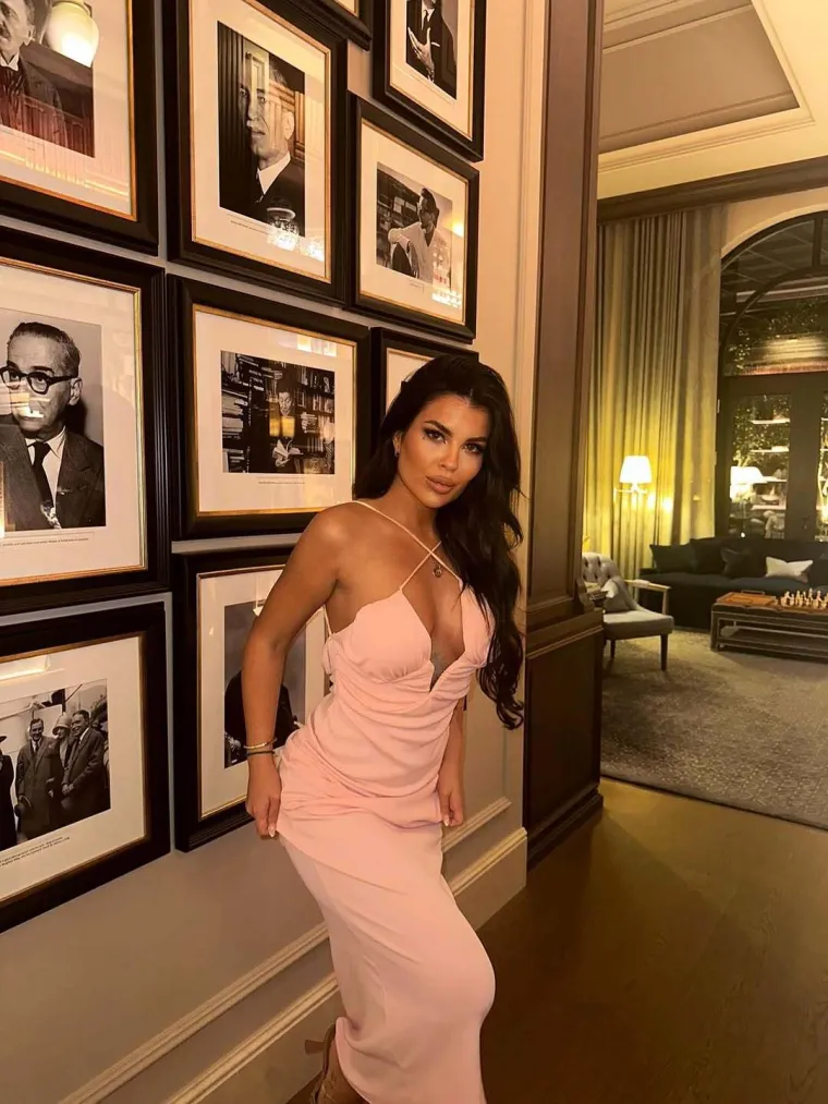 Andrea iz 'Gospodina Savr&scaron;enog' odu&scaron;evljava i kao crnka i kao plavu&scaron;a: Ovako je prije izgledala