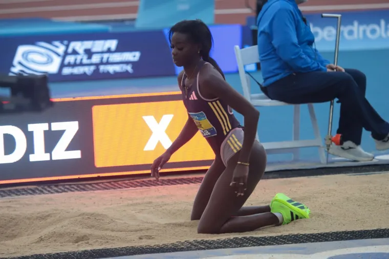 Jedna od najboljih atletičarki &Scaron;panjolske potvrdila romansu s 12 godina starijim golmanom