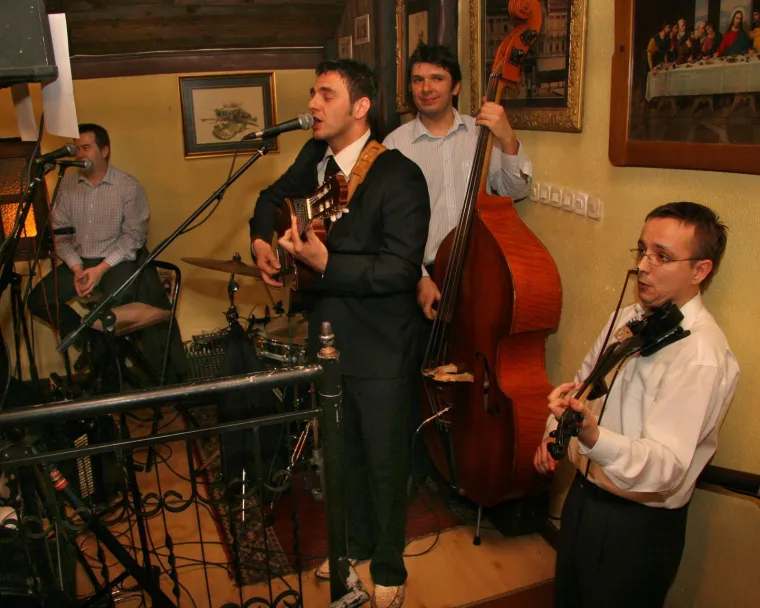 Pogledajte kako su Sandi i Ilina slavili vjenčanje prije 20 godina