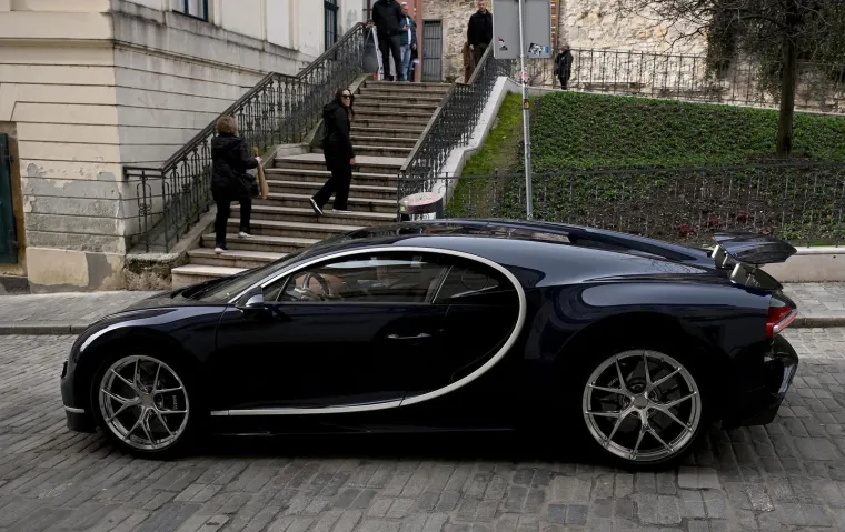 Zagrebom su se provozali u zvijeri koju si običan smrtnik ne bi mogao priu&scaron;titi da živi pet života