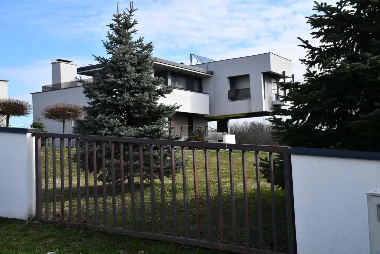 Pogledajte rasko&scaron; u kojem živi uhićeni Grgić, prizori s bazena obaraju s nogu...