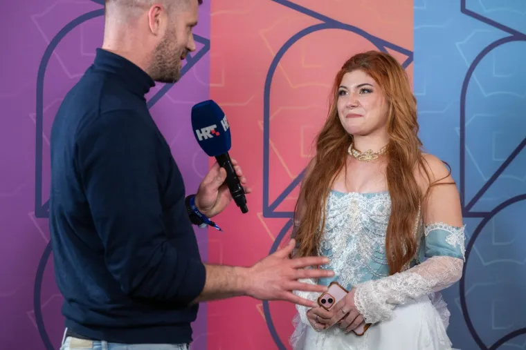 &Scaron;to kamere nisu pokazale? Pogledajte atmosferu iza pozornice prve polufinalne večeri Dore