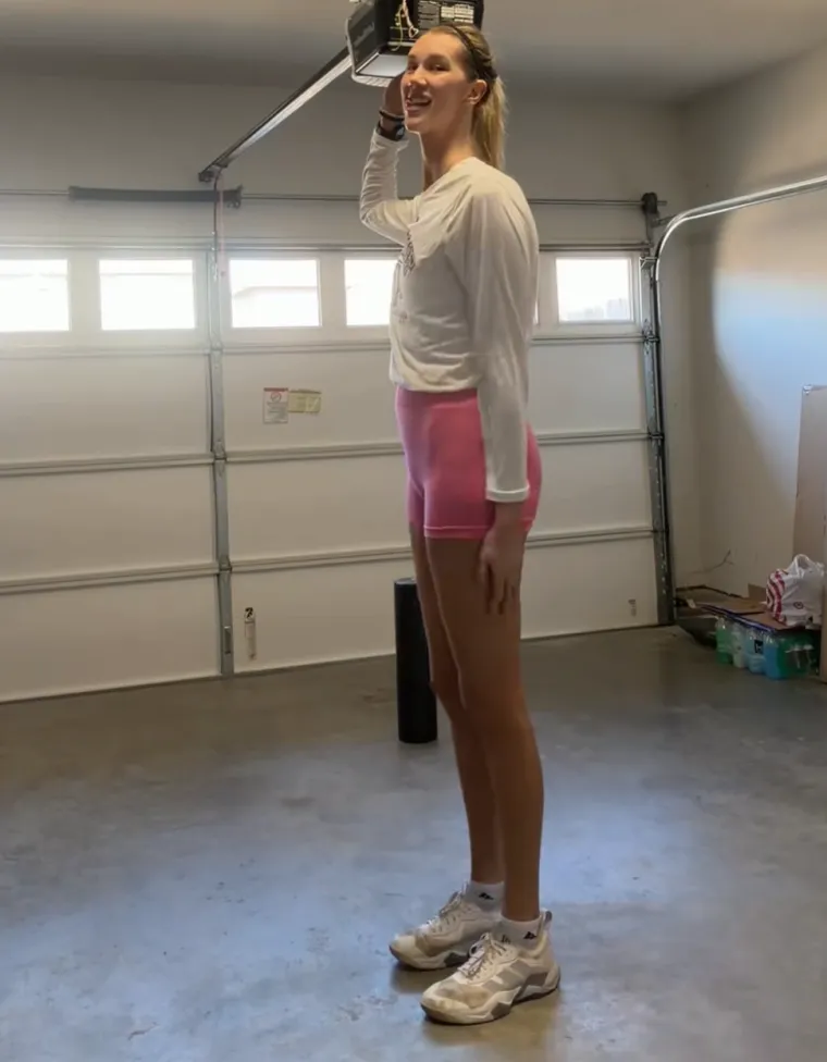 Muke po 208 centimetara: Otvoreno snima svakodnevne situacije, pa i one kada su frajeri u pitanju