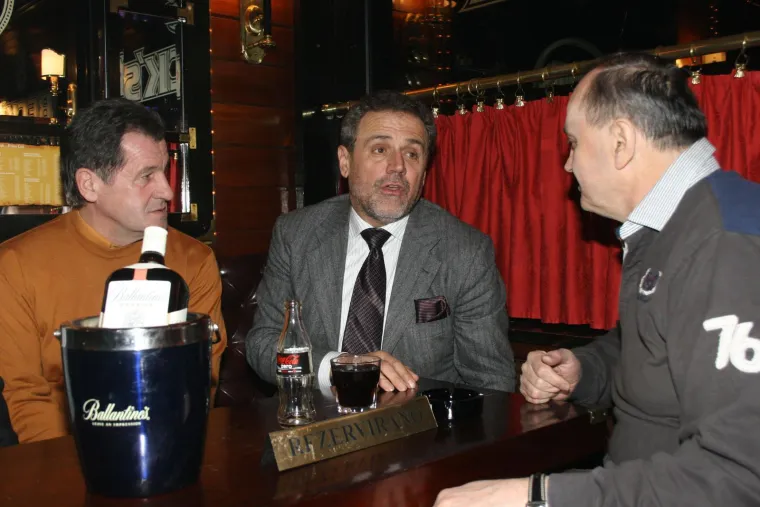 Alka, Prosinečki, &Scaron;uput i Bandić na istom plesnom podiju: Ovako su zvijezde tulumarile nekad