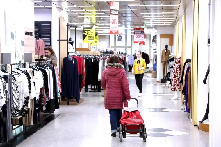 Kultna trgovina Nama na petak 13. zatvara svoja vrata: Netko je ispred ulaza ostavio lampion