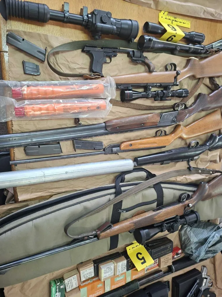 Prona&scaron;li bazuku i strojnicu! Nestvarna akcija u Osijeku: 'Ovo nismo imali od Domovinskog rata'