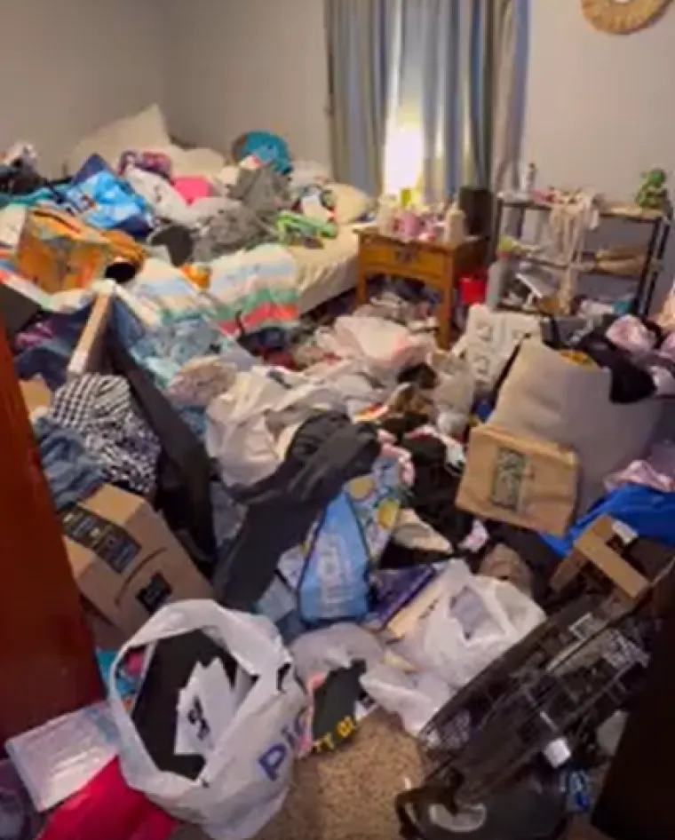 Čistači su stvorili čudo: Sobe su bile natrpane smećem do stropa, danas izgledaju neprepoznatljivo