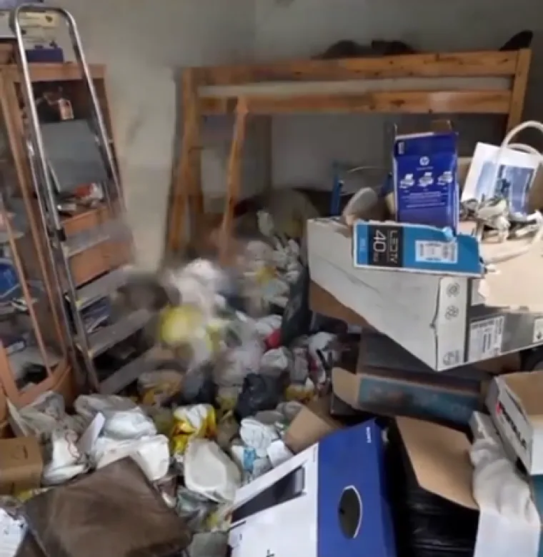 Čistači su stvorili čudo: Sobe su bile natrpane smećem do stropa, danas izgledaju neprepoznatljivo