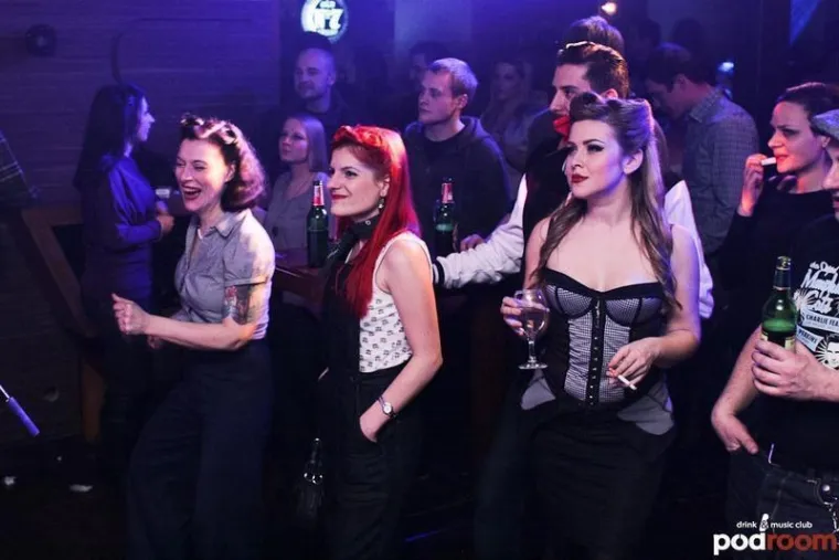 Nije to bio tek običan izlazak: Ovako se nekad tulumarilo u hrvatskom mjestu