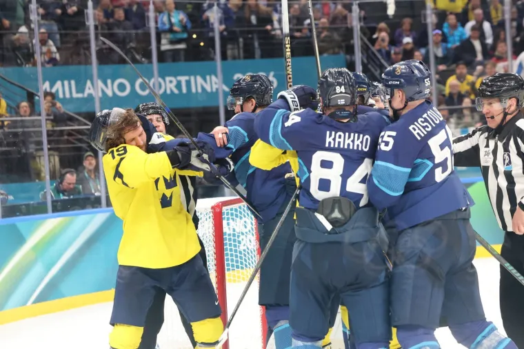 Letjele &scaron;ake, laktovi i palice: Finci i &Scaron;veđani se 'poubijali' kao da nema sutra