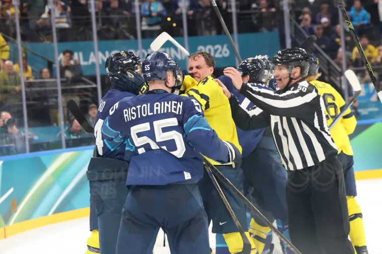 Letjele &scaron;ake, laktovi i palice: Finci i &Scaron;veđani se 'poubijali' kao da nema sutra