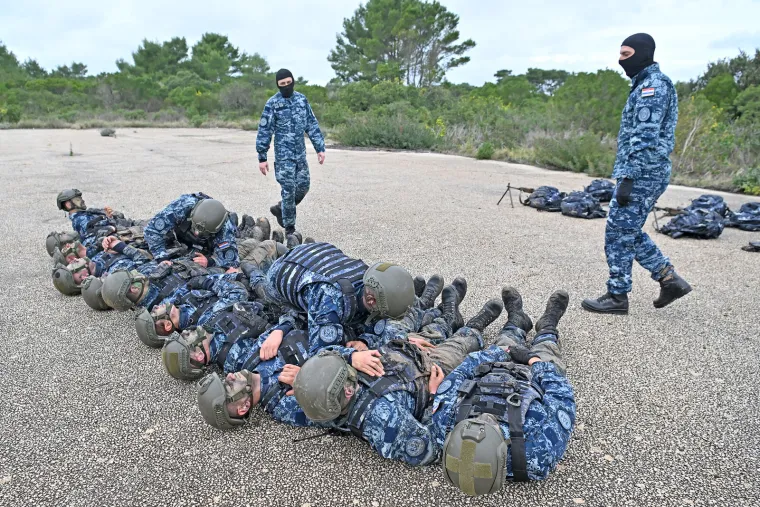 Ovo su novi hrvatski marinci: Pogledajte kako im je izgledala obuka, prizori su moćni